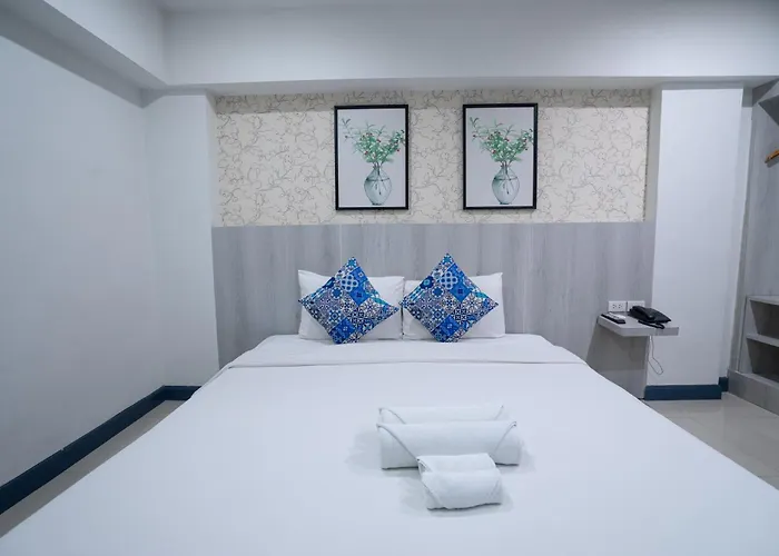The Spring 4* Bangkok