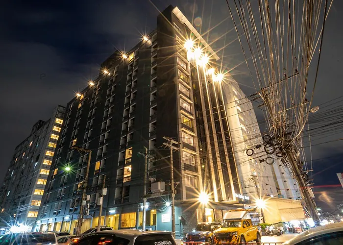 Hotel The Spring 4*